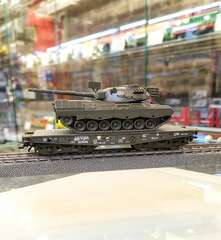 Marklin48714 TRANSPORT FOR "LEOPARD 1" TANKS 1/87