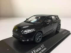 MINICHAMPS410081000 Ford Focus ST - 2011 1/43