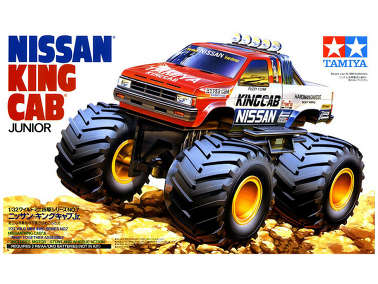 Tamiya17007 Машинка-конструктор. Автомобиль Nissan King Cab Jr. с электромоторчиком 1/32