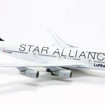 Herpa550635 Cамолет Boeing 747-400 Lufthansa 1/200