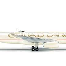 Herpa523493 Etihad Crystal Cargo Airbus A330-200F